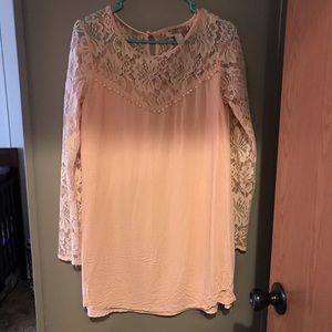 Women’s lace dress